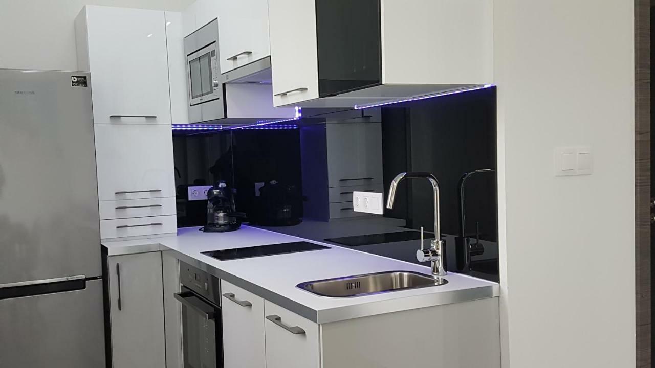 Lakefive Apartments Balatonfuered Exterior photo
